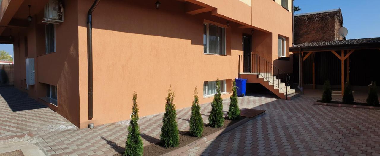 Villa Accommodation Bucureşti Exterior foto