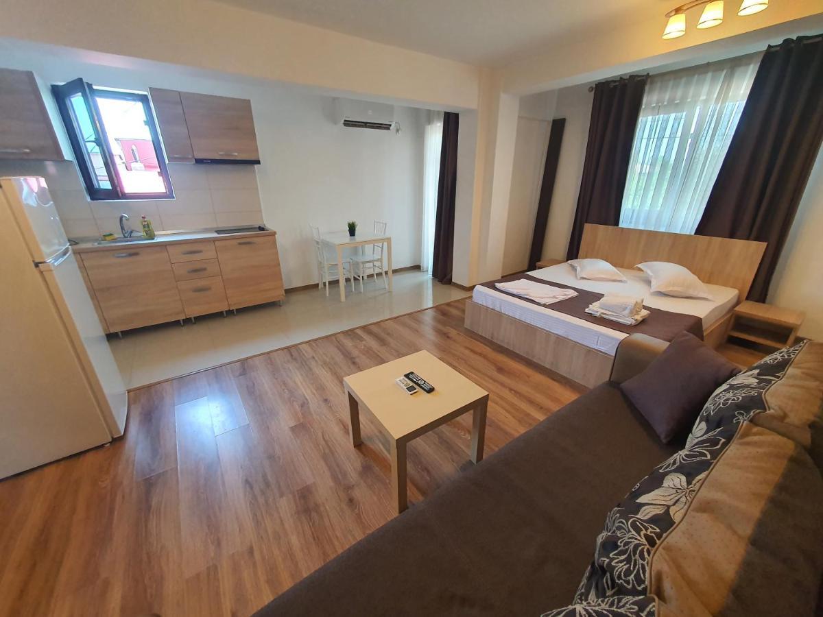Villa Accommodation Bucureşti Exterior foto